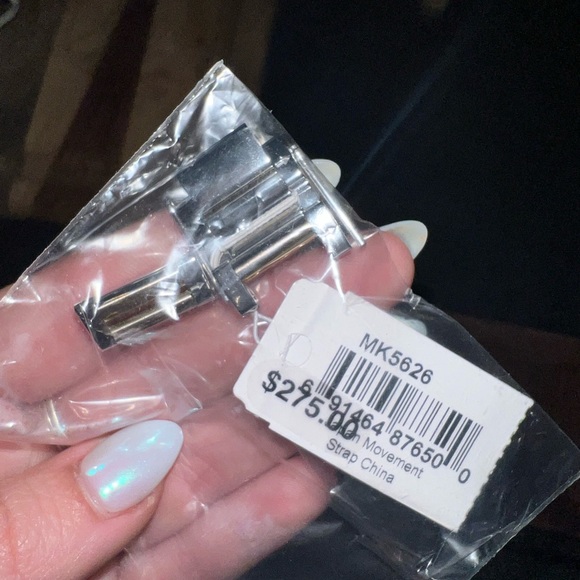 Michael Korean Two Tones Watch - Picture 2 of 5